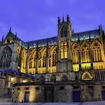 Bristol Centre Gare Отель