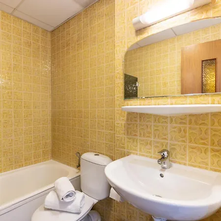 Hotel Bristol Centre Gare 2*