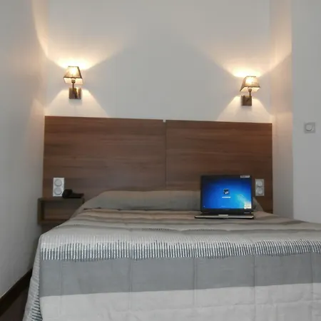 Hotel Bristol Centre Gare 2*