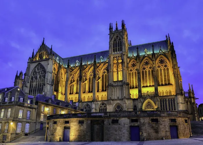 Bristol Centre Gare Отель