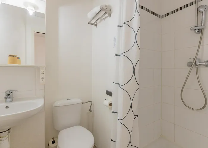 布里斯托尔梅斯中心火车站酒店 酒店