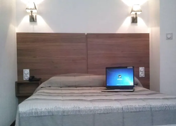 Bristol Centre Gare 2* Мец