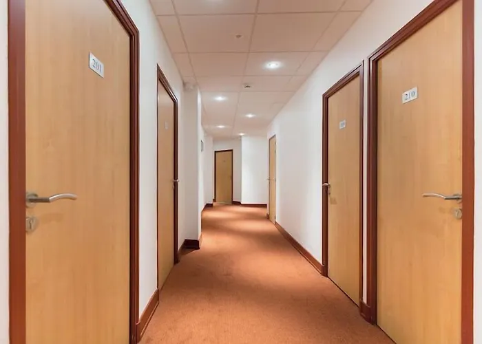 Bristol Centre Gare Μετς