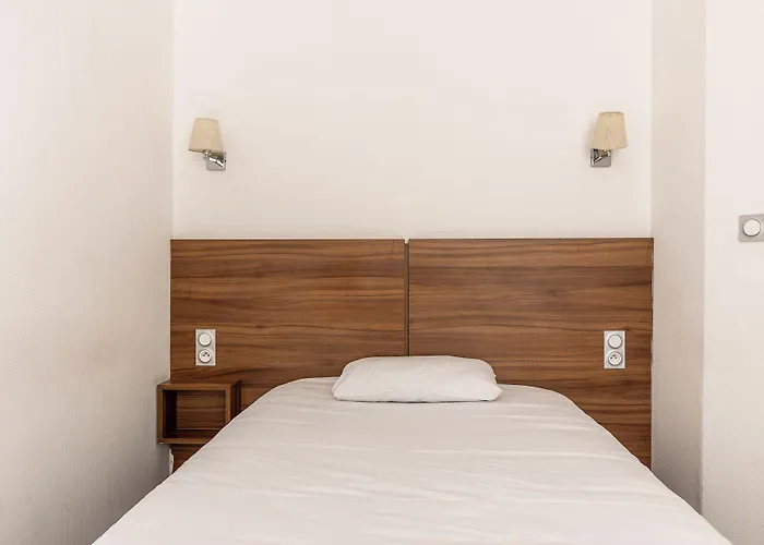 Bristol Centre Gare 2* Мец