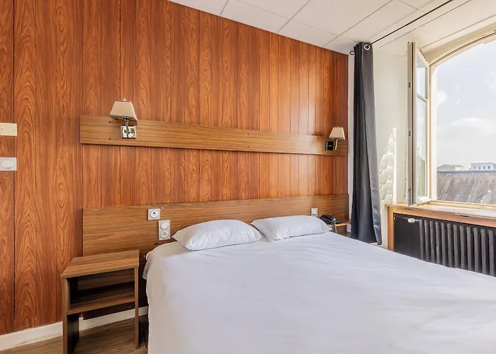 Отель Bristol Centre Gare 2*