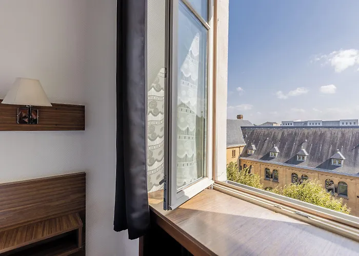 Отель Bristol Centre Gare Мец